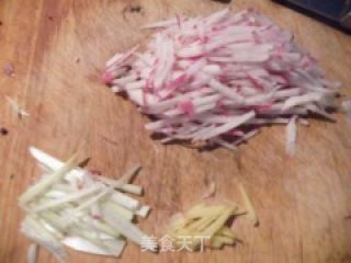 糖醋萝卜丝的做法步骤：2