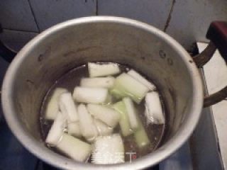 豆豉拌冬瓜的做法步骤：2