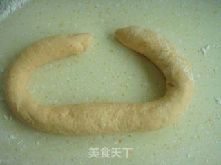 香菇猪肉小笼包的做法步骤：2