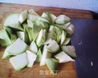 鱼香角瓜的做法步骤：2