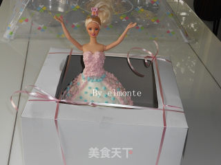 我是你的公主---芭比蛋糕的做法步骤：13