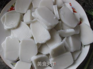 番茄炒年糕的做法步骤：3