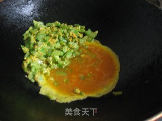 苦瓜炒鸡蛋的做法步骤：4
