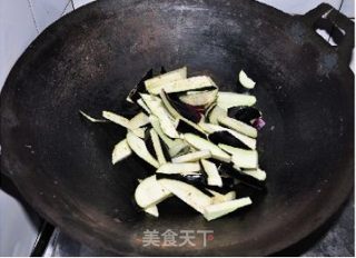 【川菜系列】之一夏天清爽解馋的少油版肉沫茄子的做法步骤：4
