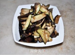 【川菜系列】之一夏天清爽解馋的少油版肉沫茄子的做法步骤：5