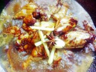 小家大爱——红烧鸡翅的做法步骤：7