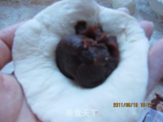 松松软软豆沙包的做法步骤：5