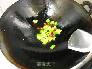 【川菜】颠覆经典--家庭版宫爆素丁的做法步骤：9