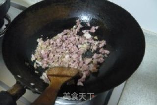 韭菜咸肉炒饭的做法步骤：7