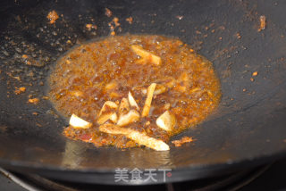 【川菜】麻辣海鲜锅的做法步骤：7