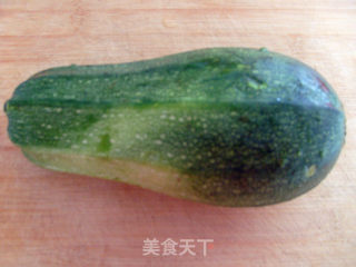 【川菜】——炝香兰瓜丝的做法步骤：1