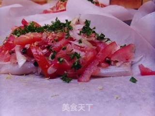 铝箔鱼(西红柿小洋葱)4人量的做法步骤：1