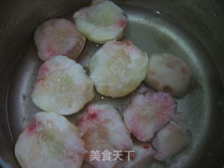 糖水桃子的做法步骤：3
