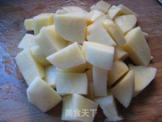 【川菜】土豆烧排骨的做法步骤：2