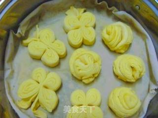 蝴蝶玉米花卷的做法步骤：9