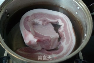 红烧肉的做法步骤：1