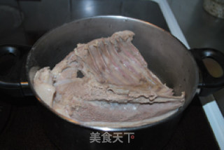 脆皮鹅的做法步骤：3