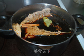 脆皮鹅的做法步骤：5