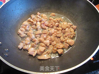 白汁鸡肉蝴蝶面的做法步骤：2