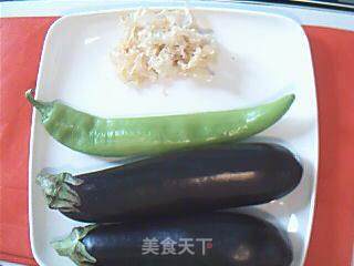鱼香菊花茄子的做法步骤：2