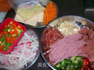 一学就会自己做出~~简单美味批萨的做法步骤：1