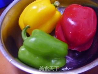 彩椒炒肉片的做法步骤：1