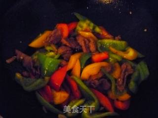 彩椒炒肉片的做法步骤：10