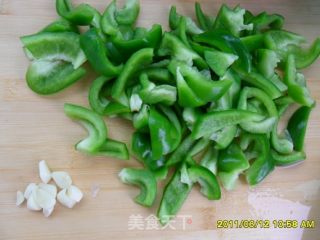 青椒豆腐皮（减肥菜谱）的做法步骤：5