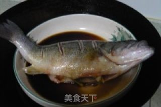 清蒸鲈鱼的做法步骤：5