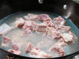 【川菜】香辣杂骨的做法步骤：3