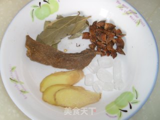 【川菜】——香辣糯蹄花 （详细版）的做法步骤：7