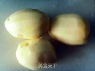 适合宝贝吃的---炒土豆丝的做法步骤：1