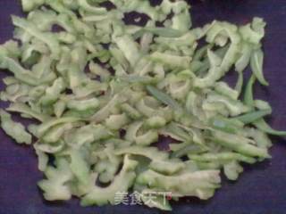 【川菜】干煸苦瓜的做法步骤：6