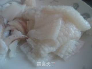 韩式辣酱炒鱿鱼的做法步骤：3