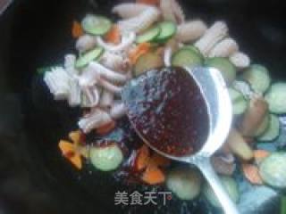 韩式辣酱炒鱿鱼的做法步骤：10