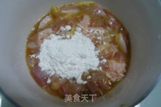酸辣鸡丁的做法步骤：3