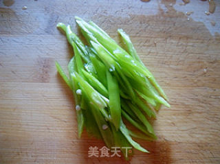 【川菜】蒜蓉香辣茄子的做法步骤：2