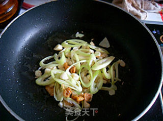 【川菜】干煸豇豆的做法步骤：8