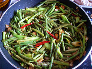 【川菜】干煸豇豆的做法步骤：12