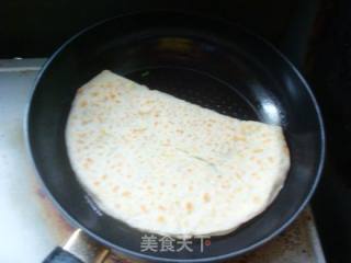 家常韭菜饼的做法步骤：16