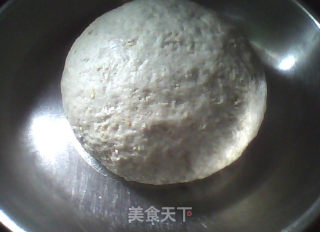 燕麦黑芝麻面包、的做法步骤：1