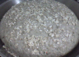 燕麦黑芝麻面包、的做法步骤：3