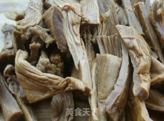 笋干焖五花肉的做法步骤：5