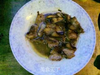 不辣滴红烧肉茄子的做法步骤：3