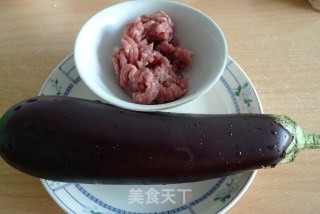 鱼香茄子的做法步骤：1