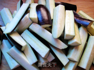 【川菜】鱼香茄子的做法步骤：1