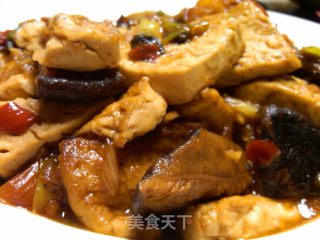 非常合适可口的下饭菜---香菇烧豆腐的做法步骤：12