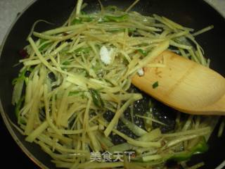 【川菜】—酸辣土豆丝的做法步骤：3