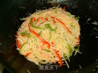 【川菜】——酸辣土豆丝的做法步骤：5