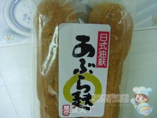 日式油麸煨白玉菇的做法步骤：1